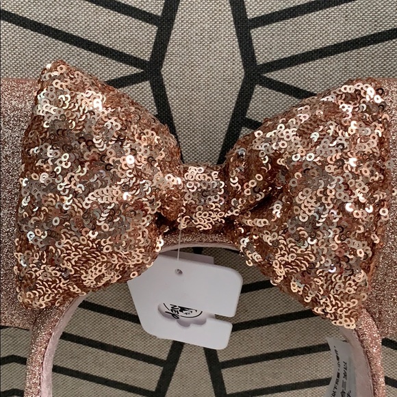 Disney Minnie Rose Gold Sequined Ears - Picture 3 of 6